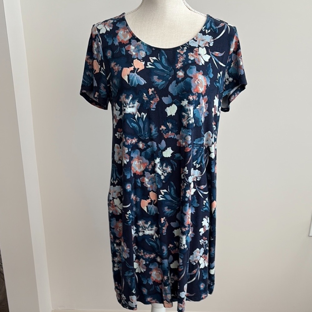 Soma Nightgown Floral Navy Short Sleeve Stretchy Size S Knee Length - Picture 2 of 5